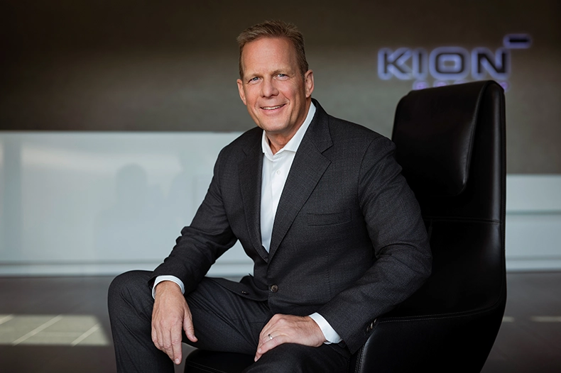 Rob Smith, Chief Executive Officer (CEO) (Portrait)